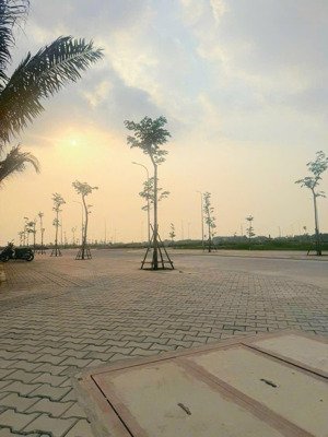 đất đẹp liền kề đường võ văn kiệt nối dài giá f0 shr, đường rộng 18m, nh hỗ trợ 75%