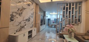 bán nhà 68m2, thống nhất, 4 tầng, hxh, ngang 5m, nhà mới 100%, nhỉnh 8tỷ