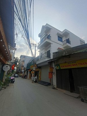 chính chủ bán mặt phố dương nội hà đông 60m2 kinh doanh sầm uất