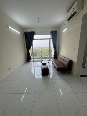 8 triệu / tháng , vào ở ngày chung cao cấp tại trung tâm huyện nhơn trạch - đồng nai .