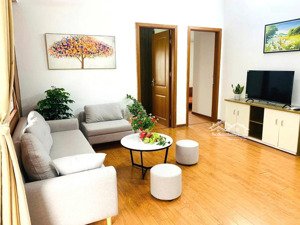 chủ ngộp bank bán gấp cc 3 ngủ, full nội thất. 87m2, giá 5,x tỷ