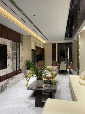 bán nhà đẹp đón tết tư đình- long biên dt 72m2, 7 tầng, mt 4.3m, gara 2 ô tô, thang máy. 19.5 tỷ