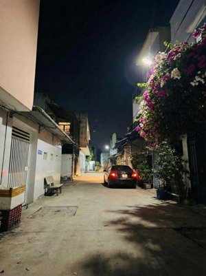 chỉ 3.95 tỷ - nhà c4 shr - 5x16 - 3pn - lê văn lương - hxh 5m thông