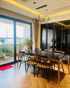 rẻ nhất thị trường bán căn hộ a6 nam trung yên 45m2 2pn 1wc căn góc 4 tỷ, liên hệ 