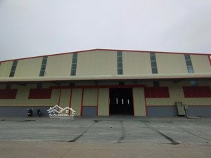 cho thuê kho cụm cn nguyên khê, đông anh, hn. dt 7000m cắt lẻ từ 1000m, cao 12m, pccc. giá 130k/m