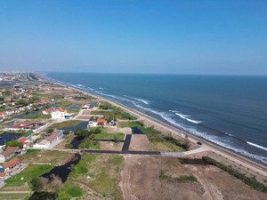 cần bán gấp lô đất biển khu kinh tế ninh cơ diện tích 86m