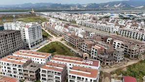 chính chủ bán căn 75m2 mặt kênh + công viên giá 1xtr/m2 tại flc tropical hạ long