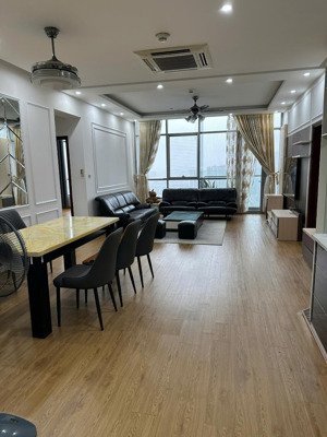 owners listing: spacious 4br apartment (169m²) at thang long number one