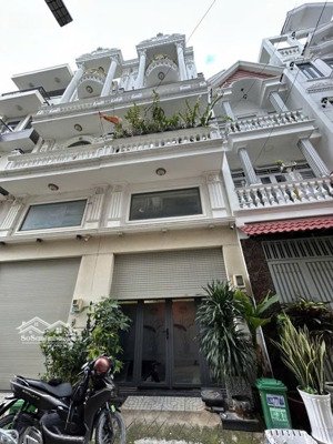 siêu phẩm gần aeon tân phú - nhà mới 5 tầng - ôtô đậu cửa - tặng full nội thất nhỉnh 7 tỷ