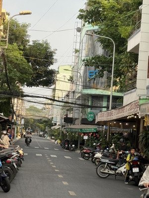 bán nhà mới 3tầng, hẻm 6m, ntcc chỉ: 7,69tỷ đường thạch lam, phú thạnh, quận tân phú, tp hcm