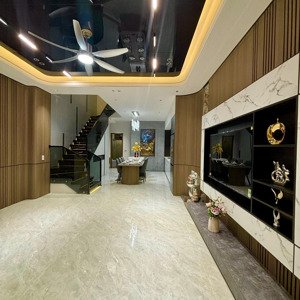 bán nhanh siêu phẩm 3 tầng hiện đại, full nội thất, hoà xuân, đà nẵng