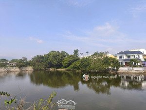5.7tỷ 360m2 full thổ cư đất đấu giá view hồ tại cạnh hồ văn sơn