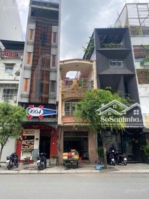 bán nhà mt đề thám q1 đối diện the grand manhattan giá tốt nhất khu