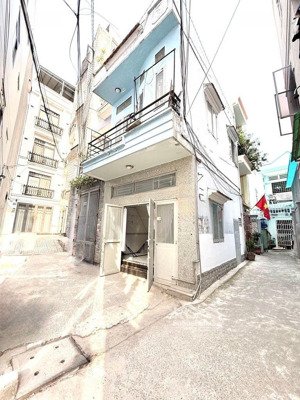 gò vấp bán nhà 1 trệt 1 lầu, diện tích sàn: 42m2, 5 phòng, 2 mặt hẻm rộng, gần vincom