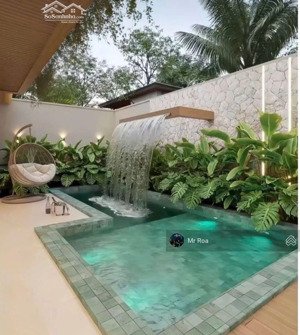 chào bán nhà 4 tầng ngay công viên hồ nghinh, cách biển 600m, dòng tiền thuê 50 triệu hàng tháng