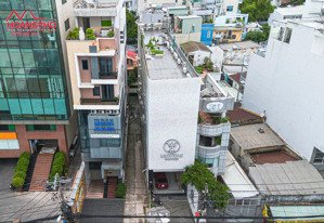 tòa nhà set up sẵn, phù hợp văn phòng hoặc các loại hình kinh doanh công suất lớn