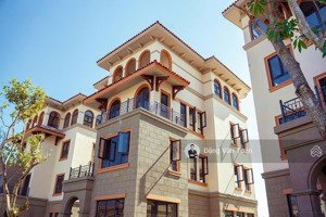 biệt thự đơn lập đảo tỷ phú view biển hiếm còn sót lại