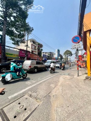 mặt tiền kinh doanh _ thu nhập đều 30r / tháng_105m2 _ 3 lầu hoàn công đủ_ tân lập hiệp phú.