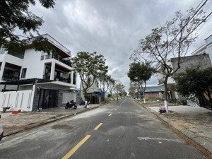 chính chủ bán cặp đất đường võ văn đồng 7.5m gần sông đẹp.