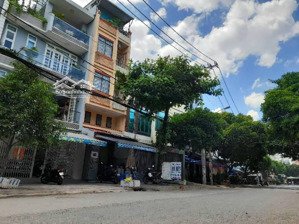 bán gấp nhà mặt tiền đường lạc long quân.4 tầng btct - ngang 4,1 dài 17.sổ vuông vức.