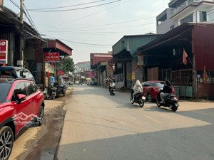 bán mảnh đất 100% đất ở trục chính làng nghề tề lỗ yên lạc vĩnh phúc