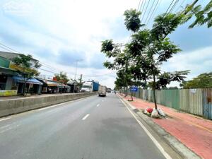 CHO THUÊ 617M2 NHÀ VÀ ĐẤT MT ĐƯỜNG NGUYỄN CỮU PHÚ