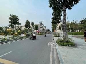 bán nhà mặt tiền kdc cityland park hills