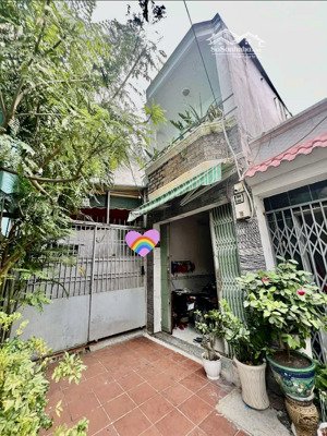 bán nhà 2 tầng,nở hậu-cách hxh 15m-lâm văn bền, q7- chỉ 4,x tỷ