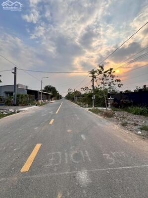 BÁN 4 NỀN MẶT TIỀN HƯƠNG LỘ 9 CHỈ 1TY3 (THƯƠNG LƯỢNG)