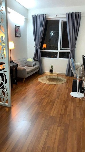 chủ nhà cần bán gấp căn hộ the cbd 2pn 2wc giá 3,350 tỷ full nội thất lh: nhung