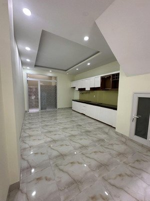 [ nhà 3 tầng kdt lê hồng phong _ mặt tiền đường 8c ] cách đường số 13 : 50m giá: 7,99 tỷ