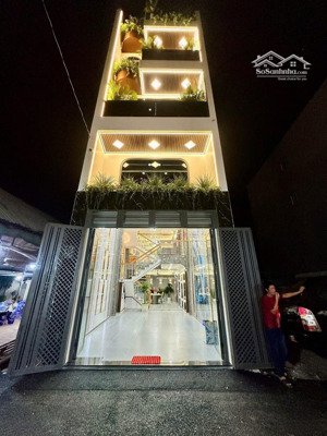 nhà phố mới hoàn thiện full nội thất đường dương thị mười q12 cần bán