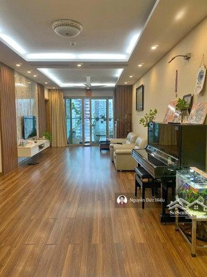 tôi cần bán chung cư usilk city 117m2, 3 ngủ, 2 vs nhỉnh 7 tỷ