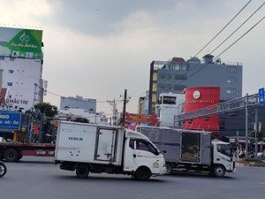 bán nhà riêng 2 tầng tại phạm hữu lầu, giá ưu đãi 2pn rộng, 2wc, q7, hcm