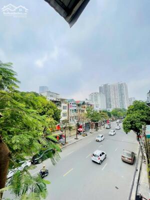 Bán nhà mặt phố Trần Kim Xuyến Yên Hòa Cầu Giấy Hà Nội 25 tỷ. Hai mặt thoáng phố to 4 làn xe