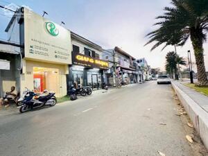 Cho thuê nhà mặt tiền hoàng văn thụ trung tâm cân thơ giá 7 triệu