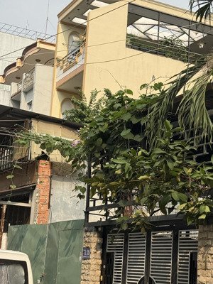 bán gấp chdv 5tầng,, 16 phòng full ntcc, 150m2, hẻm 8m thông trịnh đình trọng, phú trung, tân phú