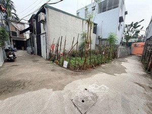 bán đất lô góc bắc cầu ngọc thuỵ long biên 44m giá 4,3 tỷ