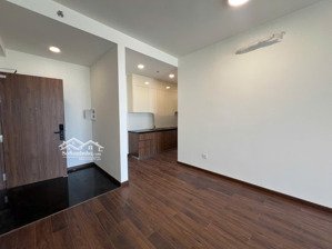 bán 3pn phase 2 của akari city - võ văn kiệt. giá tốt nhất chỉ 5.45 tỷ. miễn phí pql.đã có sổ