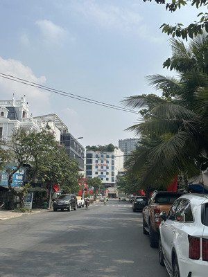 bán toà nhà mặt tiền trần não, phường an khánh, quận 2-8x20m(hầm+5 tầng)-hđt 300tr/th-75 tỷ.