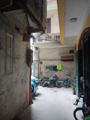 14,8 tỷ- nhà ngõ tuyếnphố văn miếu-quốc tử giám -nguyễn thái học - vị trí đắc địa, tiện ích vô biên