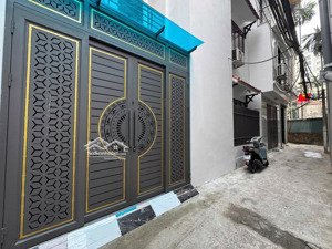 nhỉnh 9 tỷ cần tìm chủ mới căn nhà an dương tây hồ 40m chính chủ cần bán