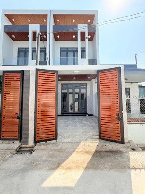 bán nhà 1 trệt 1 lầu mới gần chợ phúc hải p tân phong .biên hoà