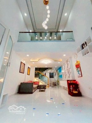 bán nhà gần bx miền tây,5 tầng ,(56m2), ô tô đỗ cửa,chủ hạ nhiệt 200 triệu, giá 7.25 tỷ