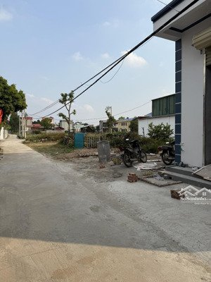 bán đất đấu giá yên dũng, bắc giang. 70m2- mt 5m. đường ô tô thông. giá 1,85 tỷ