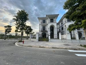 căn bt đơn lập góc view công viên vinh heritage - mipec tràng an. giá rẻ nhất thị trường