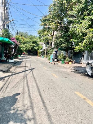 bán nhà mặt tiền kinh doanh 2 tầng, ngay phước bình, tp thủ đức, hcm, 124,8m2 chỉ 10,8 tỷ