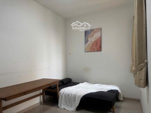 cho thuê căn hộ canary heights 88m2 loại 2pn 2wc giá 9tr/tháng lh 