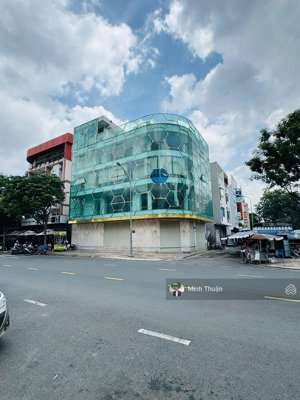 tốt nhất phân khúc ! bán tòa nhà góc 2 mặt tiền -phạm văn ngôn -5 tầng- 10x16m -giá rẻ chỉ 62 tỷ