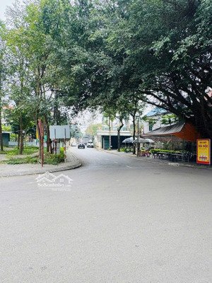 chính chủ bán 160m² đất mặt đường tiên kiên cách cổng đền hùng vài phút